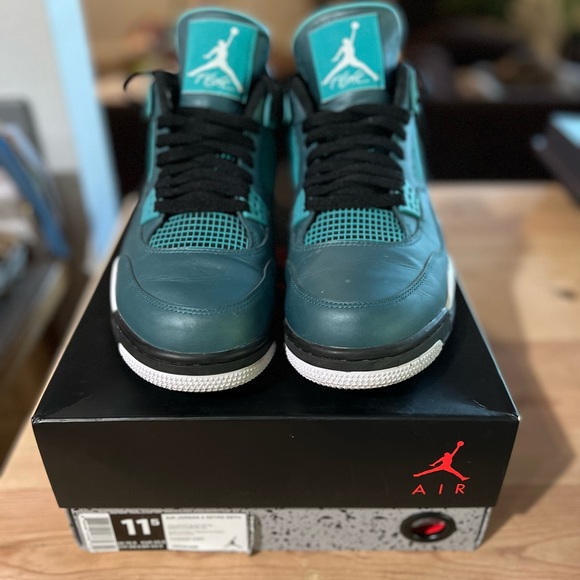 Jordan 4 Retro Teal - Picture 2 of 4